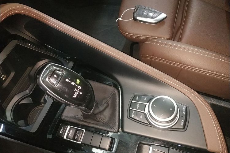 宝马X1 2020款 sDrive20Li 尊享型局部细节18