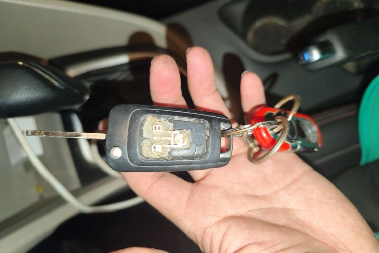 别克 英朗 2017款 15N 自动精英型中控内饰11