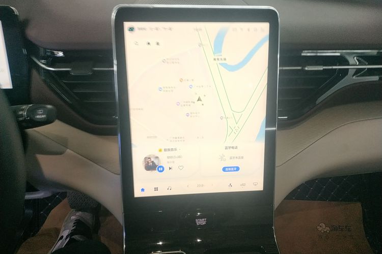 奔腾T90 2023款 2.0T 自动旗舰型中控内饰16