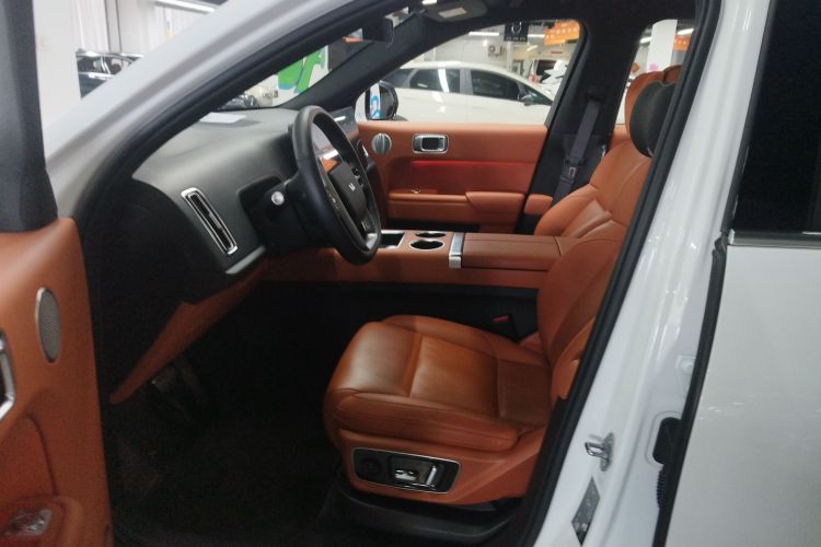 理想汽车 理想L7 2023款 Pro中控内饰19