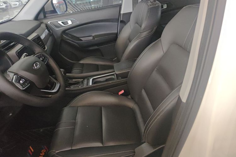 奇瑞 瑞虎5x 2019款 HERO 1.5L CVT豪华版中控内饰19