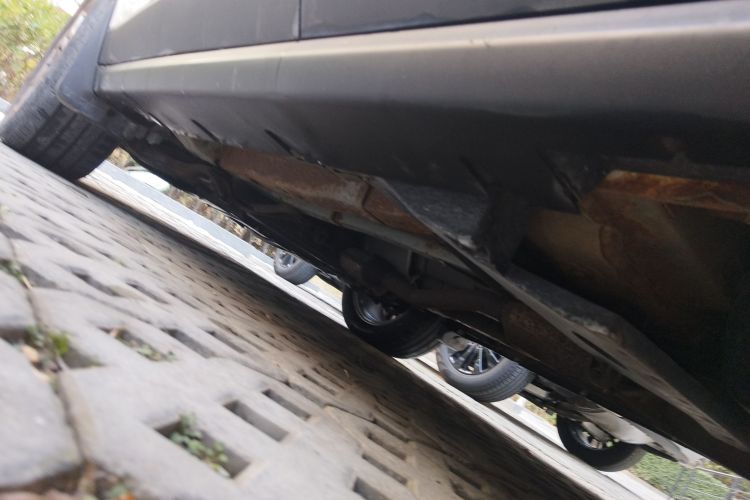 陆风X7 2015款 2.0T 全景尊贵版局部细节9003