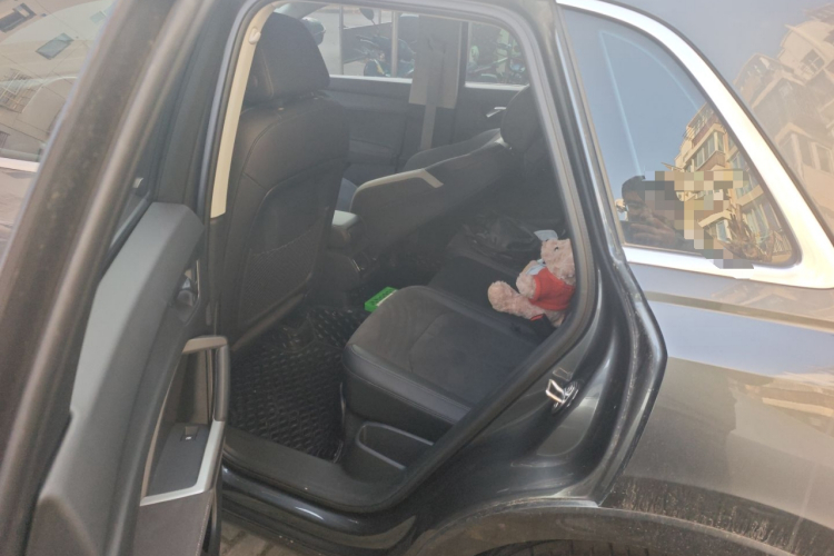 奥迪Q3 2022款 35 TFSI 时尚动感型中控内饰21