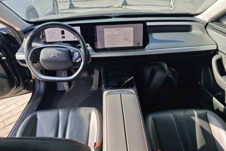 小鹏P7 2022款 480E+中控内饰12