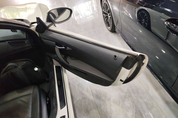 宝马Z4 2009款 sDrive23i领先型中控内饰7005