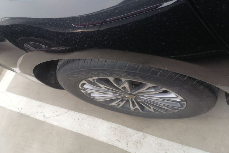 红旗H5 2024款 1.5T DCT智联旗悦版车身外观6008