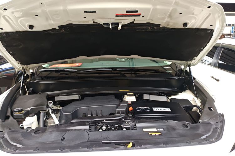 英菲尼迪QX60(进口) 2018款 2.5 S/C Hybrid 两驱卓越版 国VI机舱底盘24