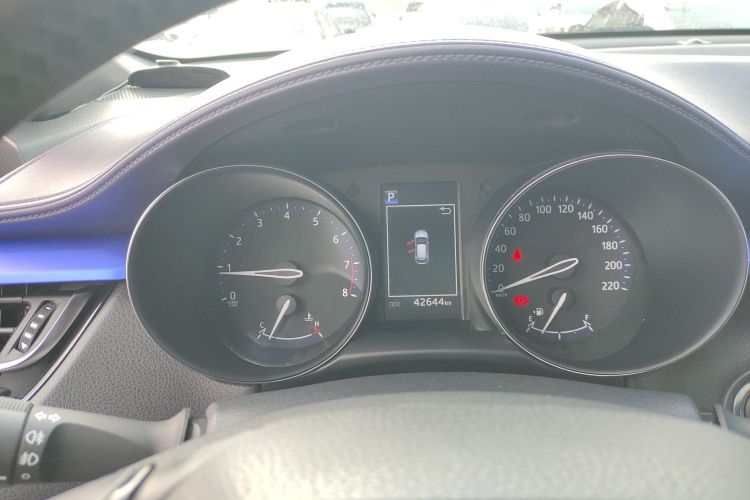 丰田 奕泽IZOA 2018款 2.0L 奕驰版 国VI中控内饰14