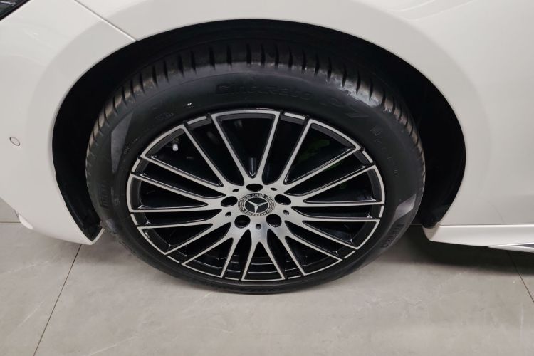 奔驰C级 2023款 C 200 L 运动版车身外观6001