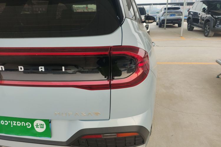 北京现代ix35 2023款 沐飒 2.0L 旗舰版TOP车身外观6006