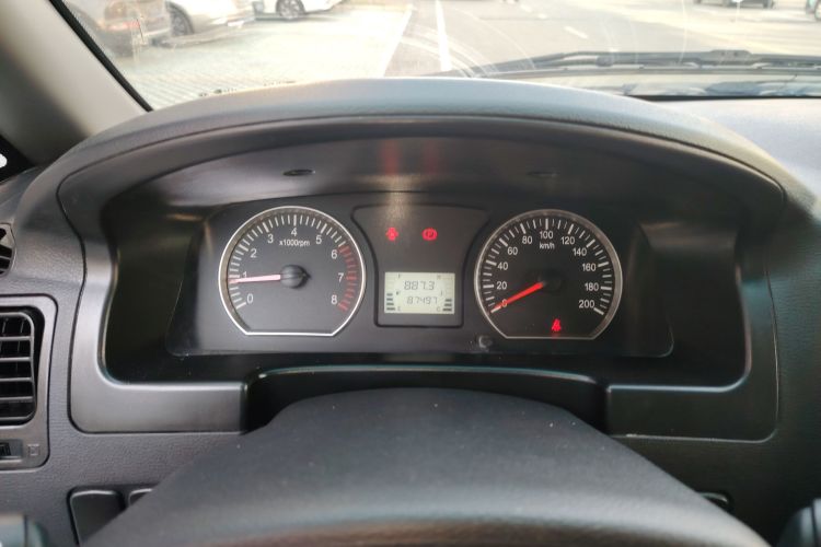 东风风行 菱智 2018款 M3 1.5L 5座基本型局部细节14