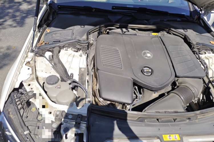 奔驰C级 2023款 C 260 L 皓夜运动版局部细节9006