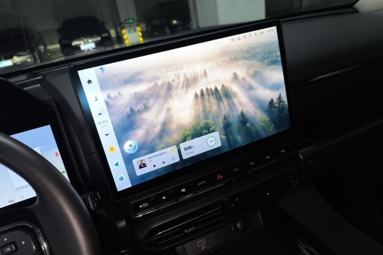 哈弗大狗 PLUS 新能源 2024款 Hi4 102km 潮电版Plus中控内饰16