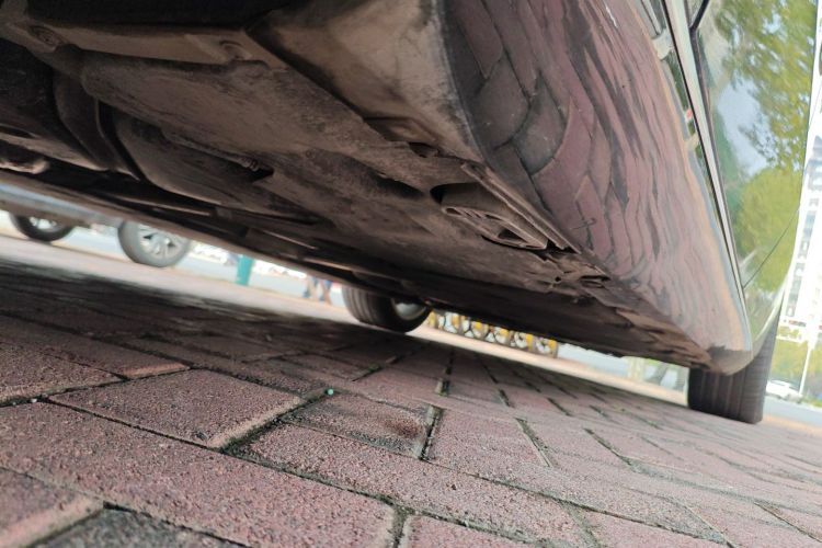 奥迪A8 2016款 A8L 45 TFSI quattro舒适型局部细节9002