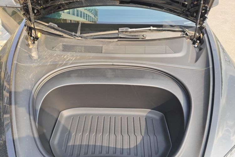 特斯拉 Model 3 2025款 改款 长续航后轮驱动版局部细节24