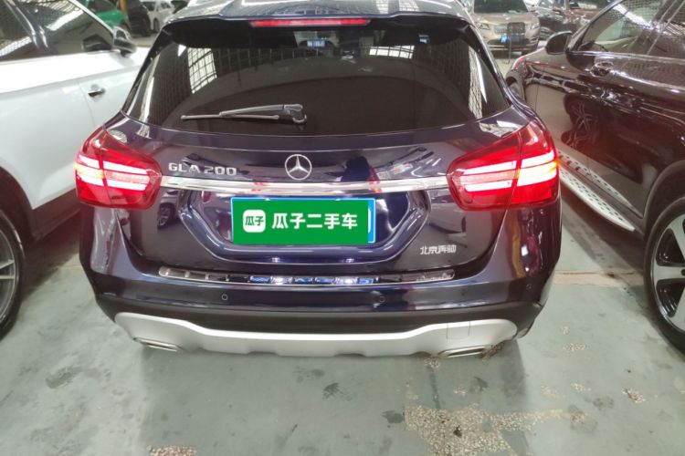 奔驰GLA 2017款 GLA 200 时尚型车身外观6