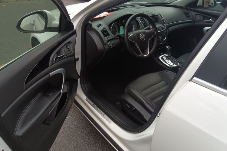 别克 君威 2014款 1.6T 时尚技术型中控内饰20