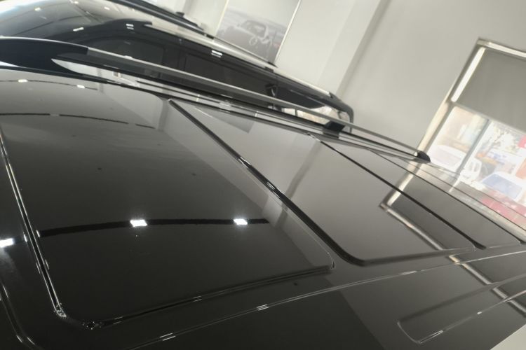 奔驰 威霆 2021款 2.0T 精英版 7座局部细节57