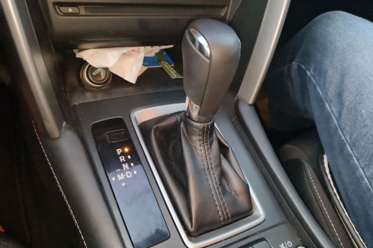 马自达CX-4 2018款 2.0L 自动两驱蓝天探索版 国V中控内饰18