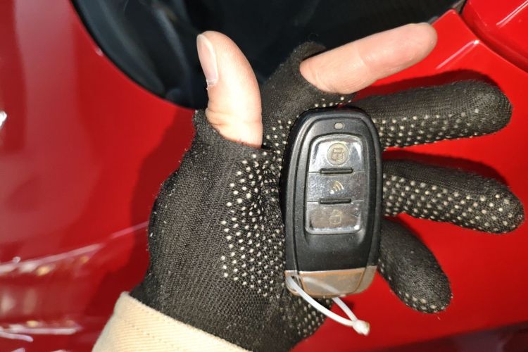 雪佛兰 科鲁兹 2015款 1.5L 自动豪华版中控内饰11