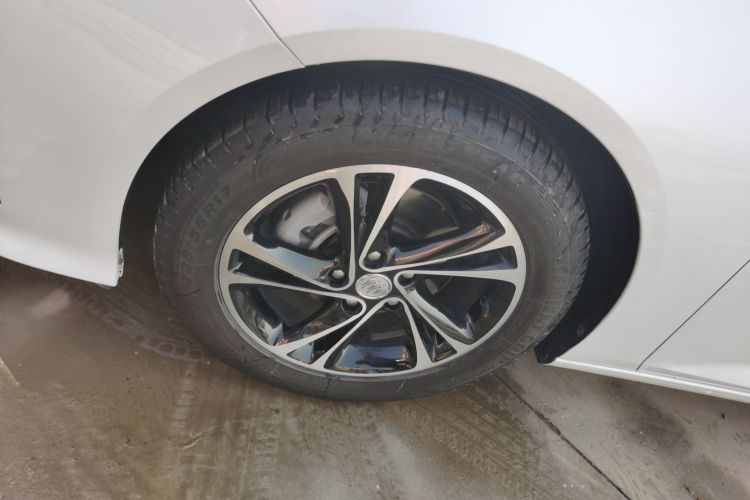 别克 君威 2023款 552T 智享型车身外观6007