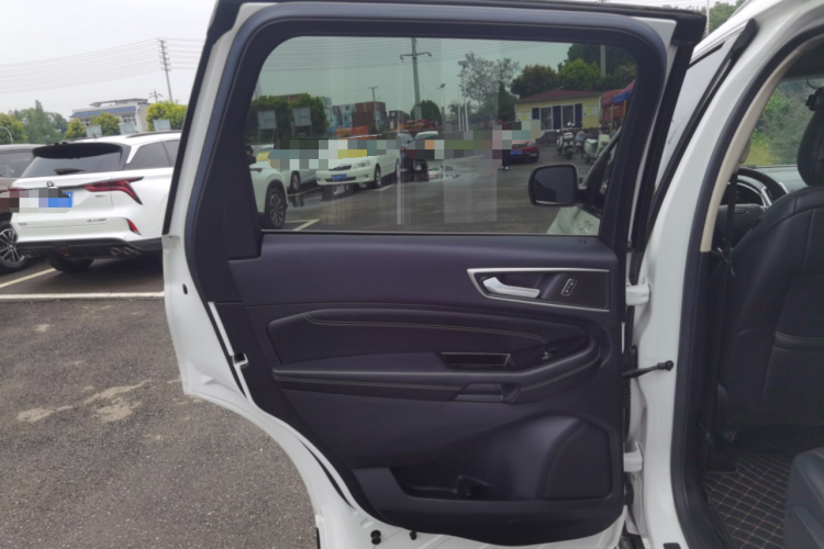 福特 锐界 2018款 EcoBoost 245 两驱豪锐型 7座 国V中控内饰7008