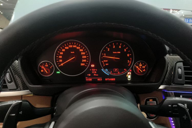 宝马3系 2014款 320Li 豪华设计套装中控内饰14