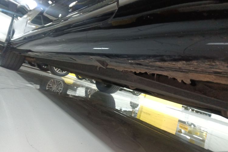 红旗H9 2024款 2.0T 旗畅 私享风尚版局部细节9001