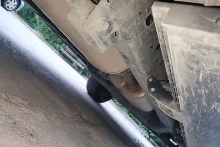 坦克300 2023款 城市版 2.0T 很有型局部细节9002