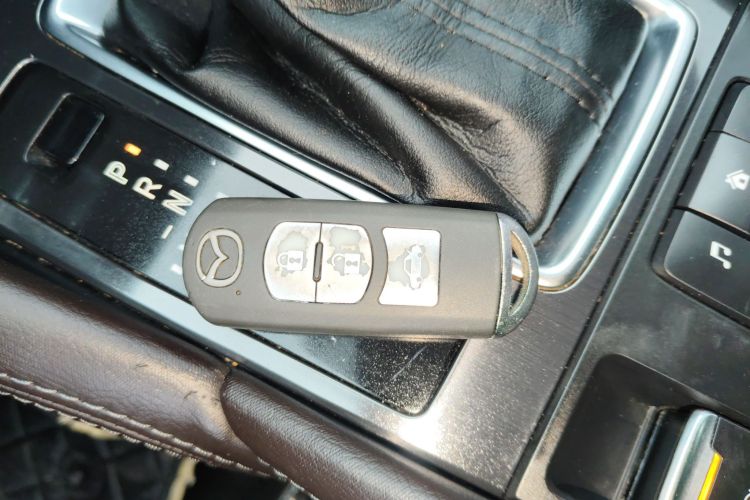 马自达 阿特兹 2017款 2.5L 蓝天运动版中控内饰11