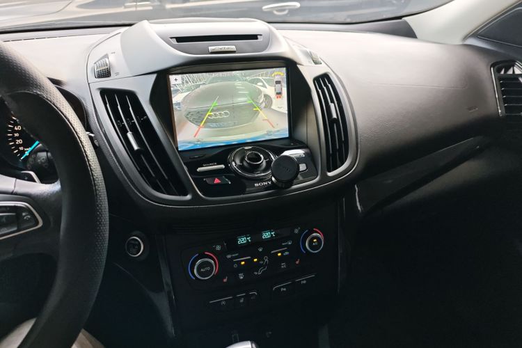 福特 翼虎 2017款 EcoBoost 245 四驱尊翼型中控内饰16