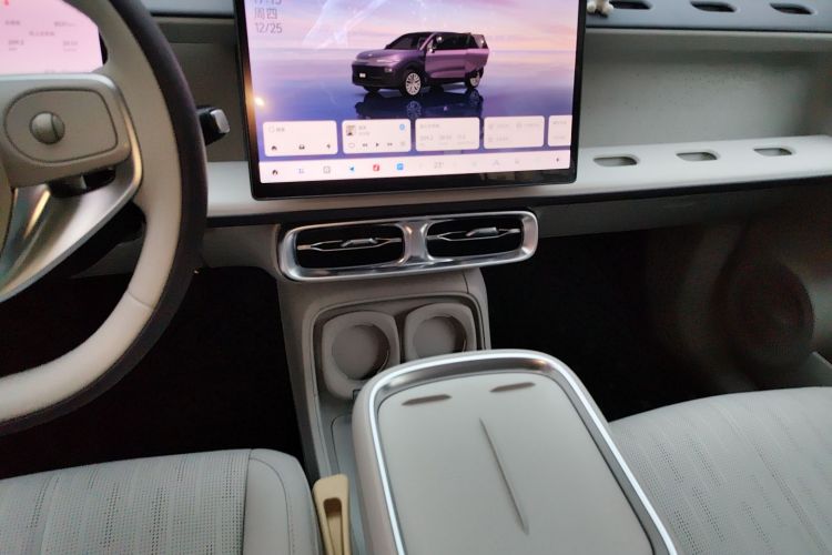 零跑汽车 零跑B10 2025款 510悦享版局部细节16