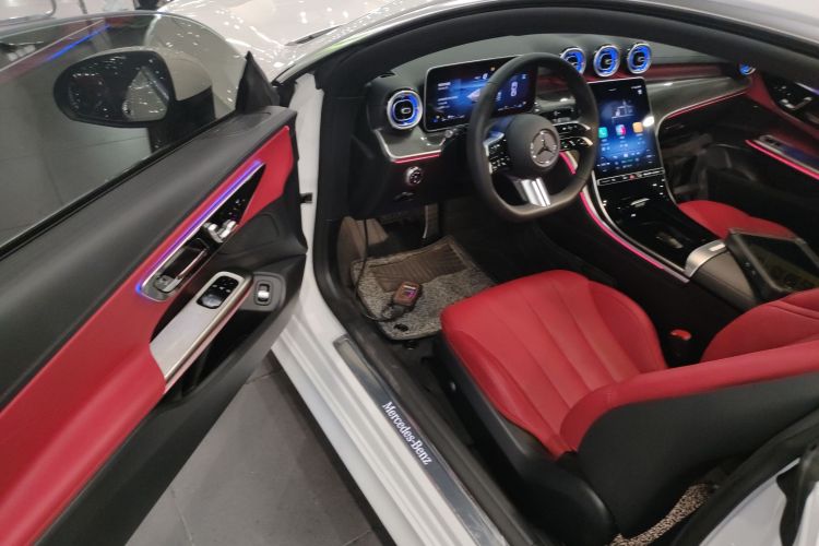 奔驰CLE 2024款 CLE 260 轿跑车中控内饰7003