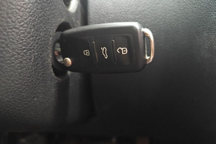 大众 途观 2017款 300TSI 自动两驱丝绸之路舒适版中控内饰7001