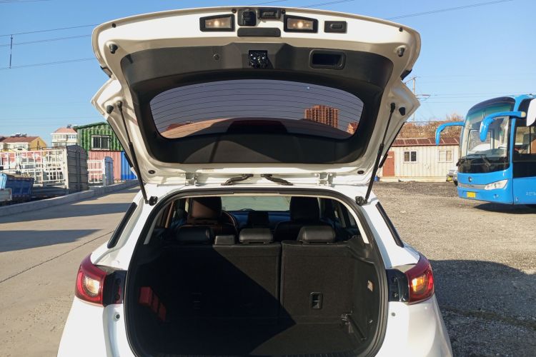 马自达CX-3 2018款 2.0L 自动尊贵型机舱底盘23