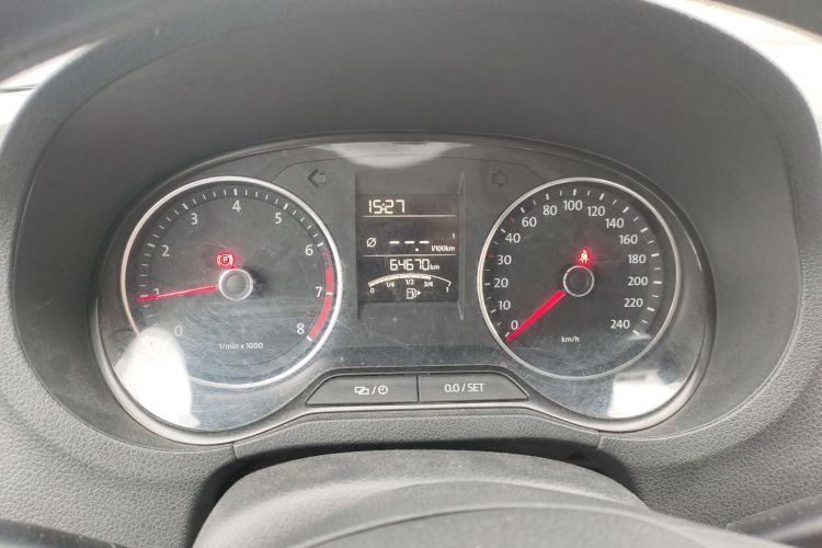 大众 Polo 2014款 1.4L 手动舒适版中控内饰14