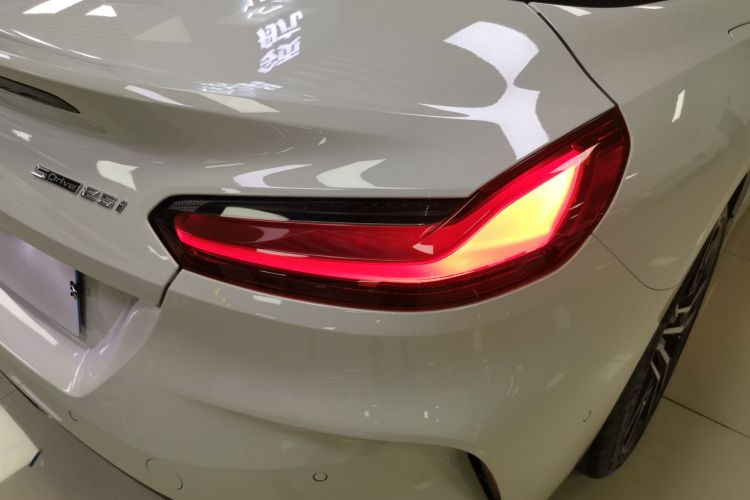 宝马Z4 2022款 sDrive 25i M运动套装车身外观6006