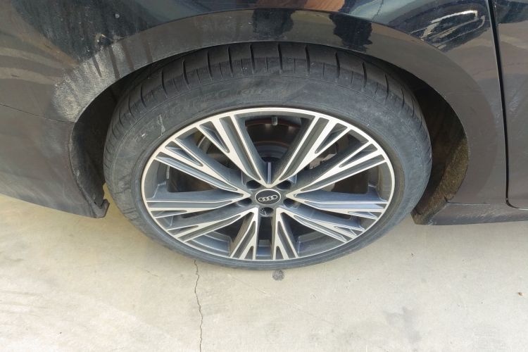 奥迪A6L 2023款 改款 40 TFSI 豪华动感型车身外观6008