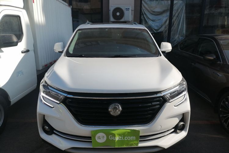 东风风行 风行T5 2021款 1.5T 自动舒适型车身外观2