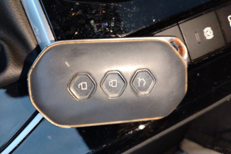 五菱汽车 五菱凯捷 2023款 280T CVT卓越型中控内饰11