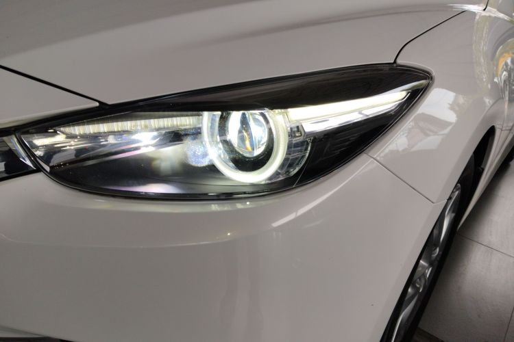 马自达3 昂克赛拉 2019款 云控版 三厢 1.5L 自动豪华型 国VI局部细节36