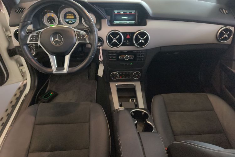 奔驰GLK级 2014款 GLK 200 标准型中控内饰7002