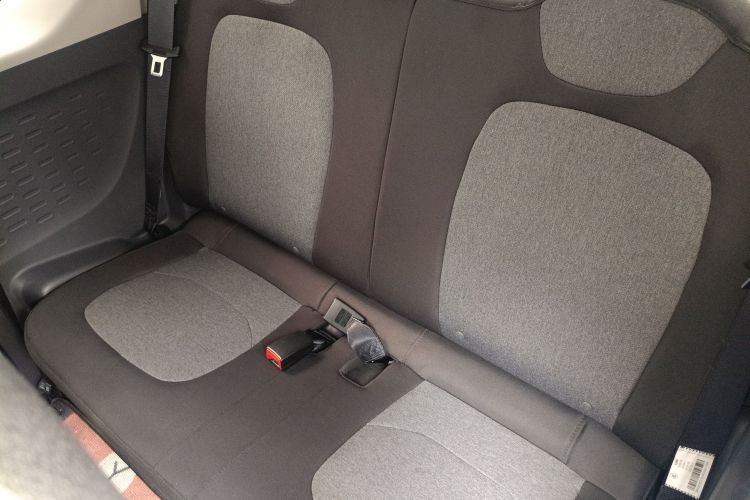 五菱汽车 宏光MINIEV 2022款 马卡龙时尚款 磷酸铁锂中控内饰21