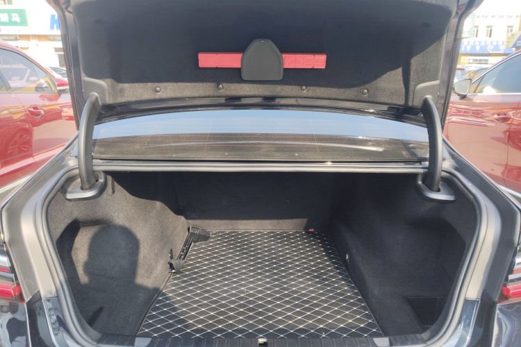 宝马7系 2021款 730Li M运动套装局部细节23