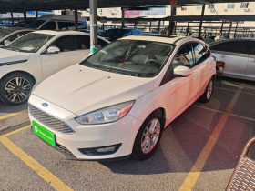 福特 福克斯 2018款 两厢经典 1.6L 自动风尚型智行版