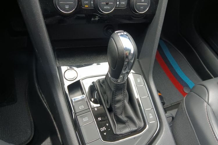 大众 途岳 2019款 280TSI 两驱舒适版 国V中控内饰18