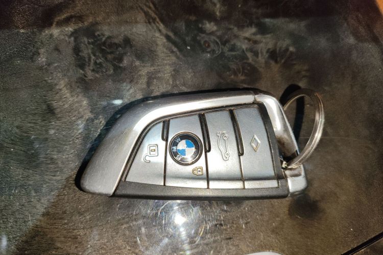 宝马5系 2018款 530Li xDrive M运动套装中控内饰7001