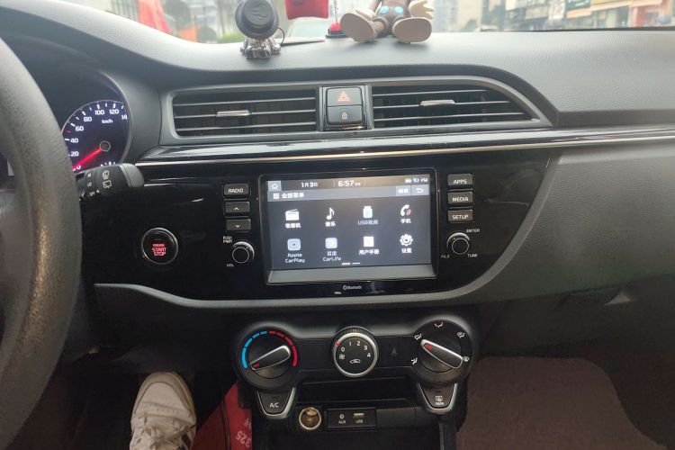 起亚 KX CROSS 2017款 1.4L AT GLS中控内饰16