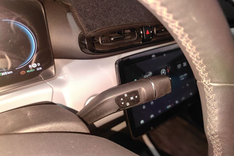 零跑汽车 零跑T03 2023款 403智享版局部细节18