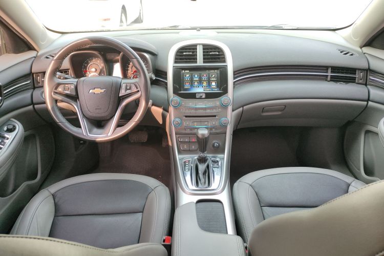 雪佛兰 迈锐宝 2014款 2.0L 自动豪华版中控内饰7002